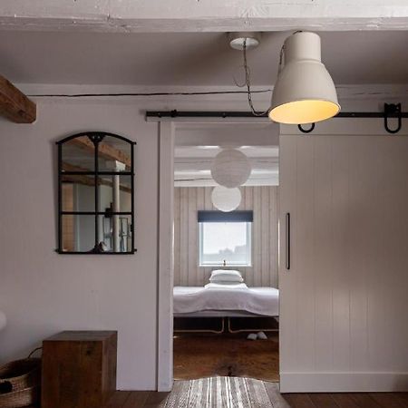 Red Bird Farm Bed & Breakfast Ystad Luaran gambar