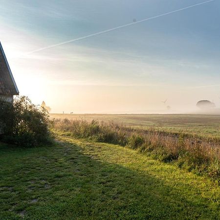Red Bird Farm Bed & Breakfast Ystad Luaran gambar