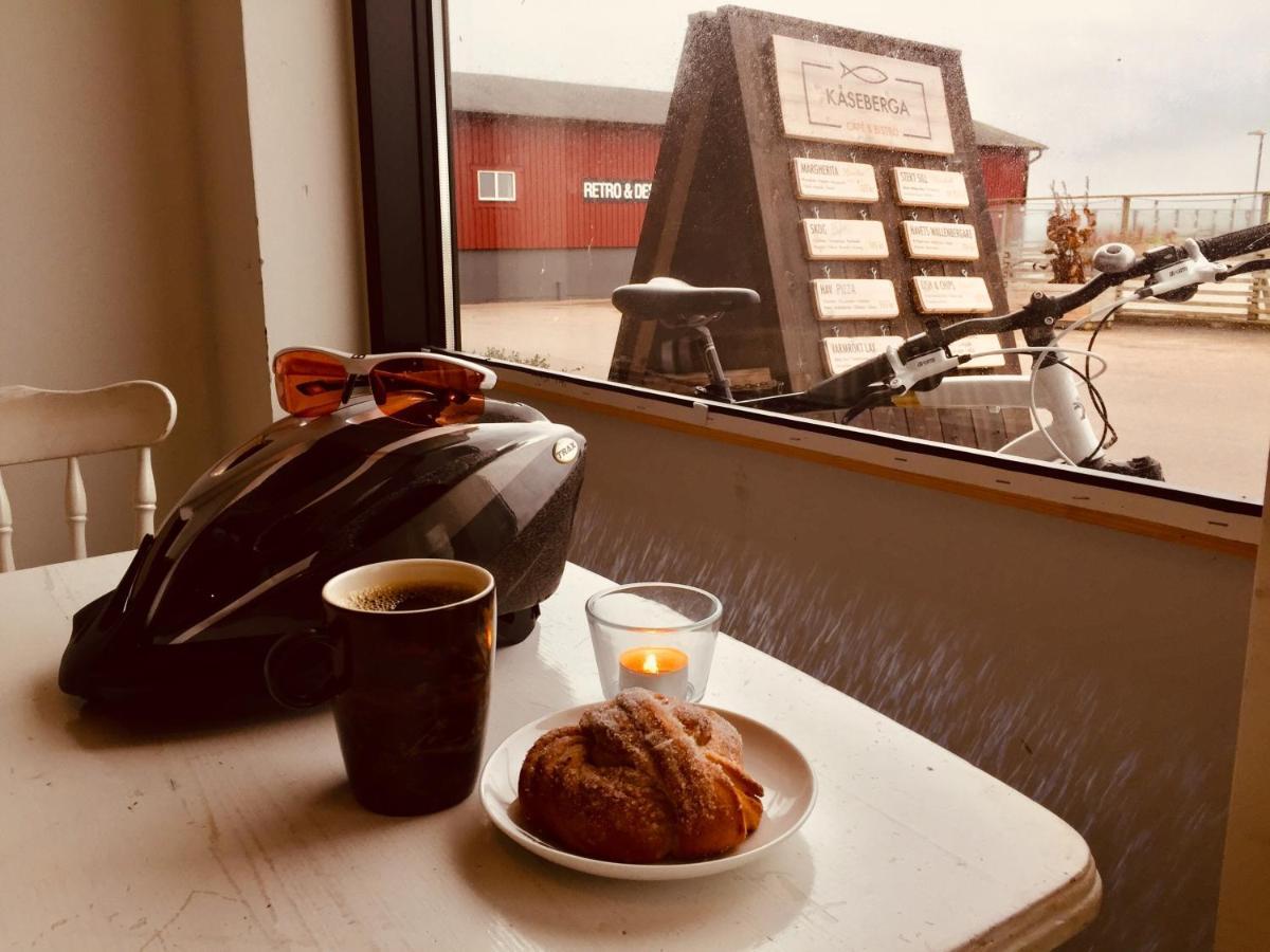 Red Bird Farm Bed & Breakfast Ystad Luaran gambar